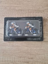 lot cyclistes  1/43 TOUR DE FRANCE Norev  équipe peugeot  neuf