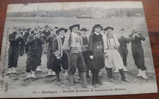 CPA - BRETAGNE - BARDES BRETONS ET JOUEURS DE BINIOU