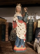 Ancienne statue religieuse