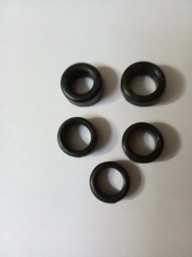 5 pneus differents - pneus,