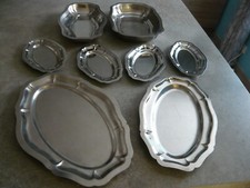 LOT 8 PLATS INOX OVALES , RECTANGULAIRES - Long:  20 - 29 - 30 - 30 - 35 cm