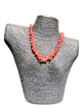 Collier de corail, ras de cou