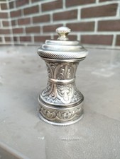  RARE MOULIN A POIVRE PEUGEOT