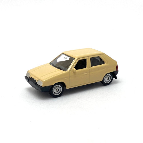 Skoda favorit 135l beige - skoda,