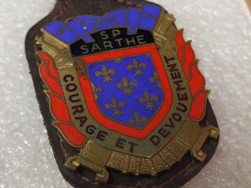 Insigne pucelle sapeurs - pucelle,