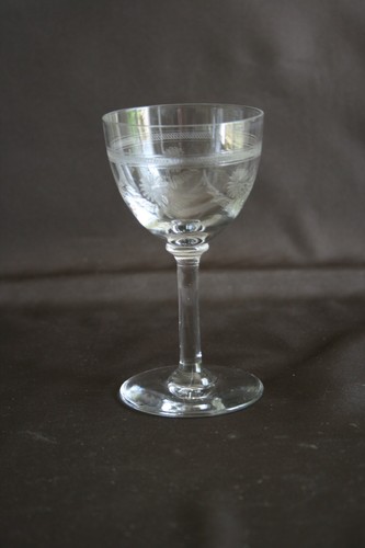 Verre table ancien - verre,