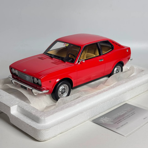 Scale 1972 fiat 128 - 1:18,