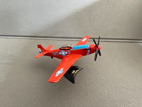 Avion miniature militaire - miniature,