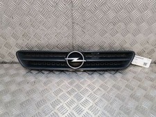 Grille calandre - Opel Astra II G Cabriolet de fev. 2001 à oct. 2005 - 12904Z *