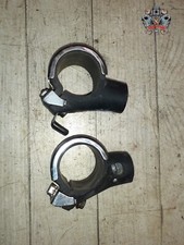 SUPPORT CLIGNOTANT AVANT HONDA 600 SHADOW PC21 DE 1994 à 2001 - réf : 121