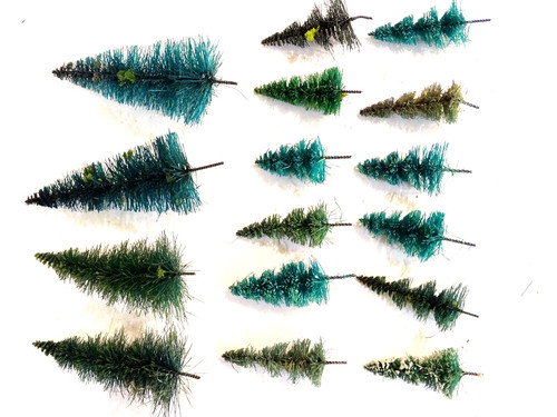 Lot 16 arbres type - n°9,