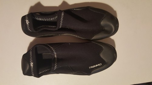 Chaussons eau 44 - t,