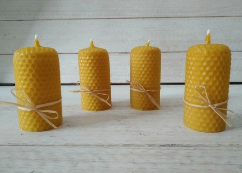 Lot bougies en cire - un,