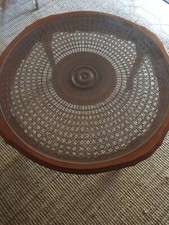 Table basse LOUIS XV bois et cannage plateau en verre