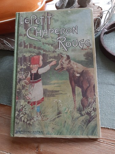 Livre ancien petit chaperon - livre,