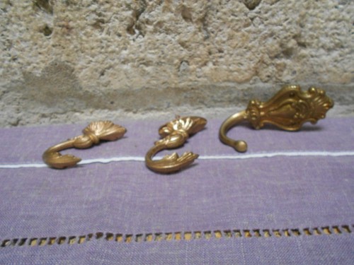 Crochets anciens bronze - en,