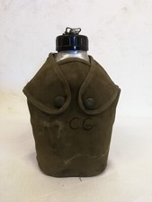 Ancienne Gourde Militaire En Alu Avec Sa Housse. Militaria