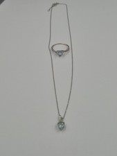 Parure en or blanc 9 Carats