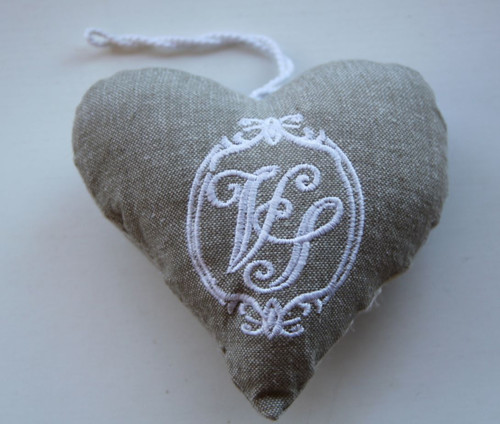 Superbe petit english coussin - superbe,