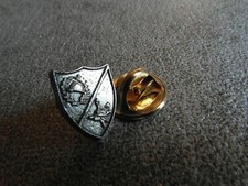 RARE PINS PIN'S - FAMECK - CASQUE MINEUR - INSIGNE - BLASON - BOUCLIER - VILLE