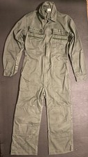 combinaison  militaire