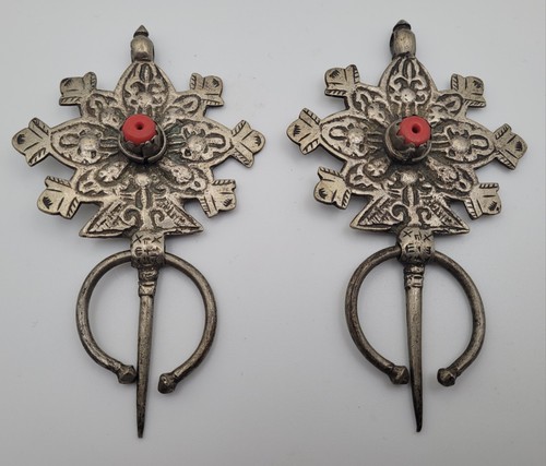 Ancienne paire fibules - ancienne,