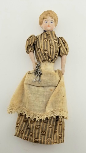 ANTIQUE BISQUE LADY  DOLL