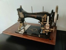 Ancien machine à coudre en fonte HURTU Antique Français