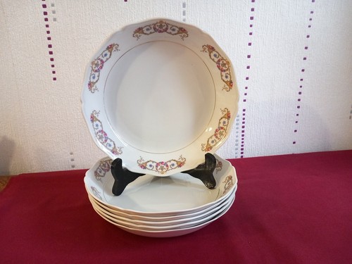 Assiettes creuses en - ,