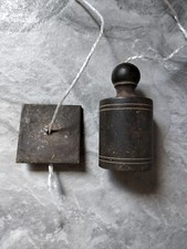 Ancien fil à plomb en bronze