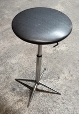 Tabouret vintage Mirima pivotant télescopique cuir noir chromé industriel 70's