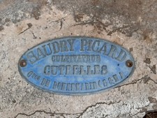 Ancienne plaque ovale de cultivateur Cutrelles 