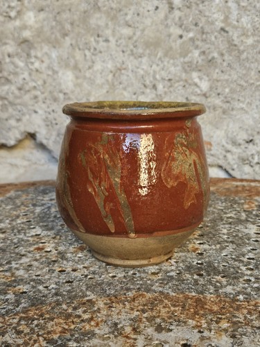 Ancien petit pot - ancien,