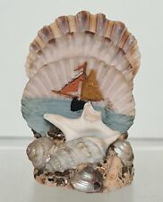 Petit souvenirs bords de mer en coquillage décor peint bateau style l´Isle Adam