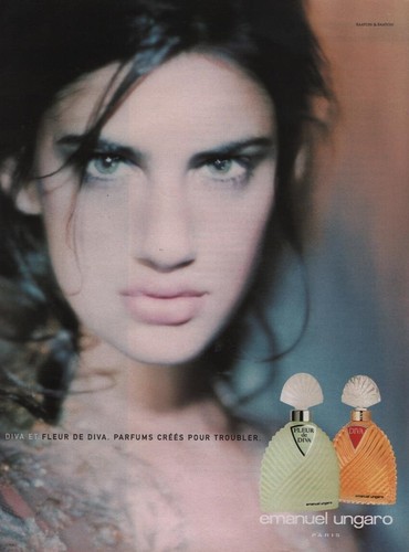 Publicité papier parfum - papier,
