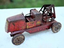 JOUET ANCIEN mécanique en tôle - CR Charles Rossignol - camion de pompier