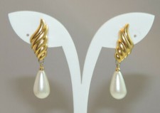 Vintage Napier Larme Perle Ton
