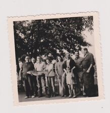 Photo groupe amis famille belle prise pêche carpe vintage ?