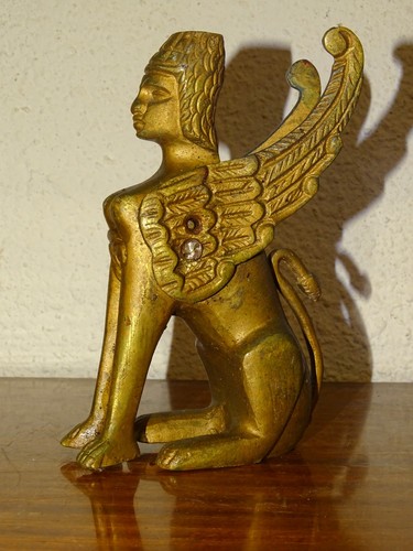Sphinx bronze pour - sphinx, en