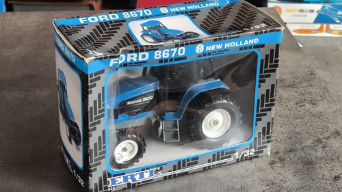 Ertl 313 new holland - 1/32, ford