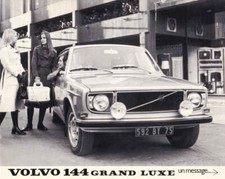 Catalogue Brochure VOLVO 144 Grand Luxe 1971 France
