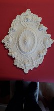 Tres Belle Rosace de Plafond