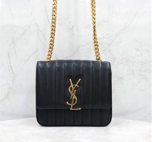 Saint laurent grand - de, poudre