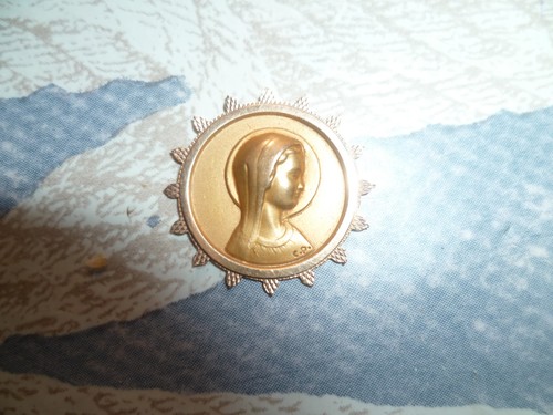 Medaille religieuse 18k - or,