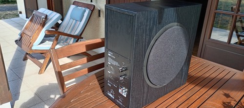 Caisson basses actif - de,