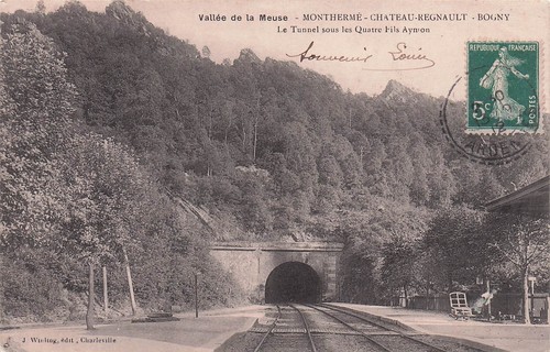 Montherme tunnel sous les - tunnel,