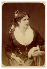 France, Arles, Jeune arlésienne en costume, Tirage vintage, ca.1880 France, Arle