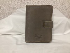 DR MARTENS SUPPORT AGENDA ORGANISER CUIR ( SF01/23/03-25M )