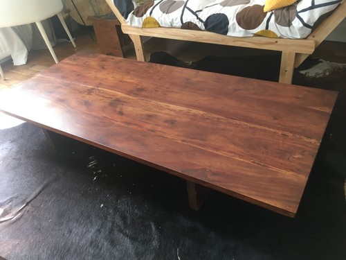 Grande table basse - table,