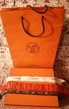 Hermès boîte et sac 28,5/22,5/7+ Rubans articles neuf et Authentique